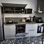 Privee Avec Piscine A Διαμέρισμα *