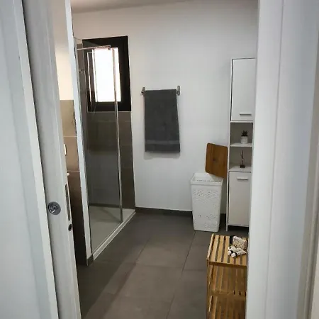 Apartment Privee Avec Piscine A