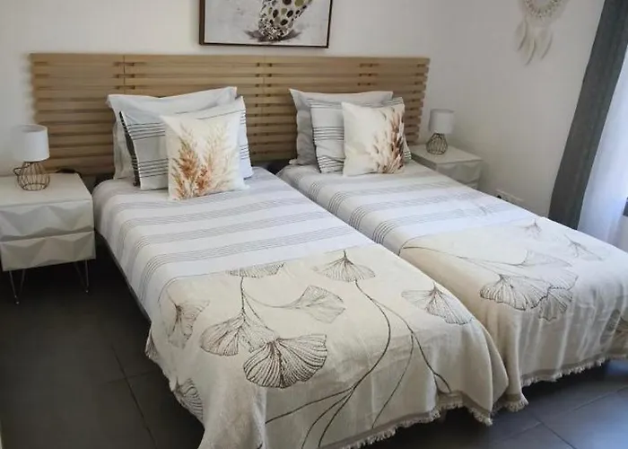 Privee Avec Piscine A Appartement *