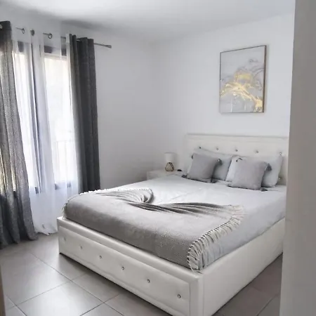 Privee Avec Piscine A Apartment Bonifacio (Corsica)