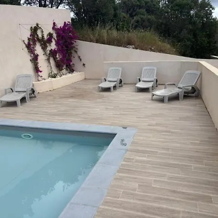 Privee Avec Piscine A Апартаменты Бонифачо