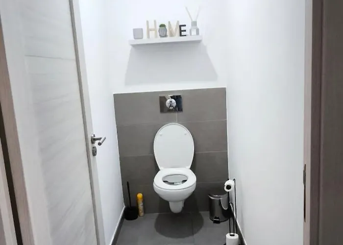 Daire Privee Avec Piscine A Bonifacio (Corsica)